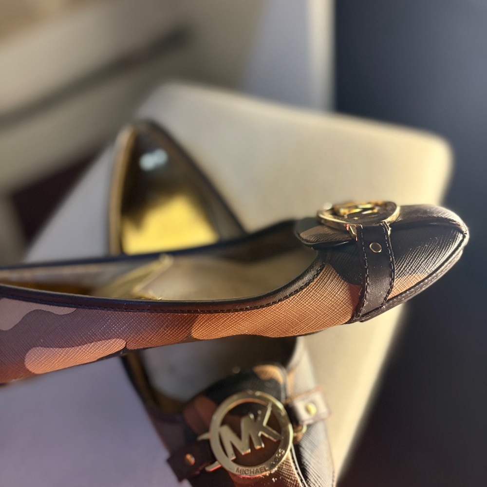 Michael Kors Brown Leather Flats